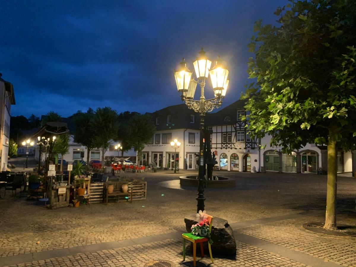 Ferienwohnungen Eifelstuben Mit Charme - Am See, Nahe Burg ウルメン エクステリア 写真